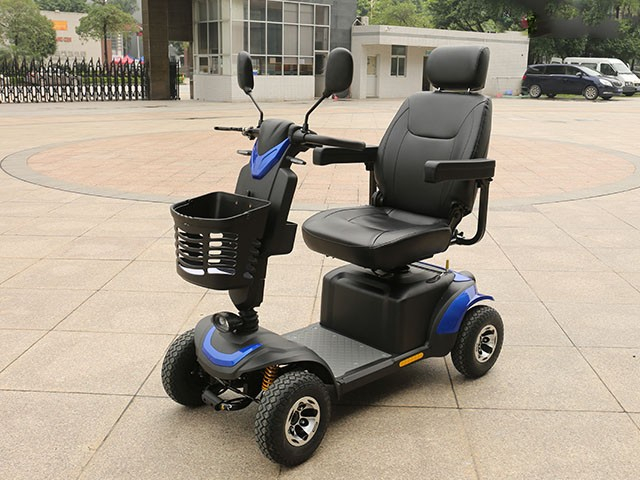 一座电动代步车DL24450-1